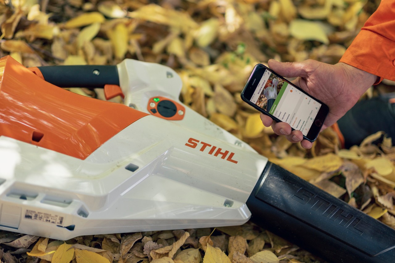 STIHL BGA 250 Laubbläser wird mit der STIHL connected App verwaltet