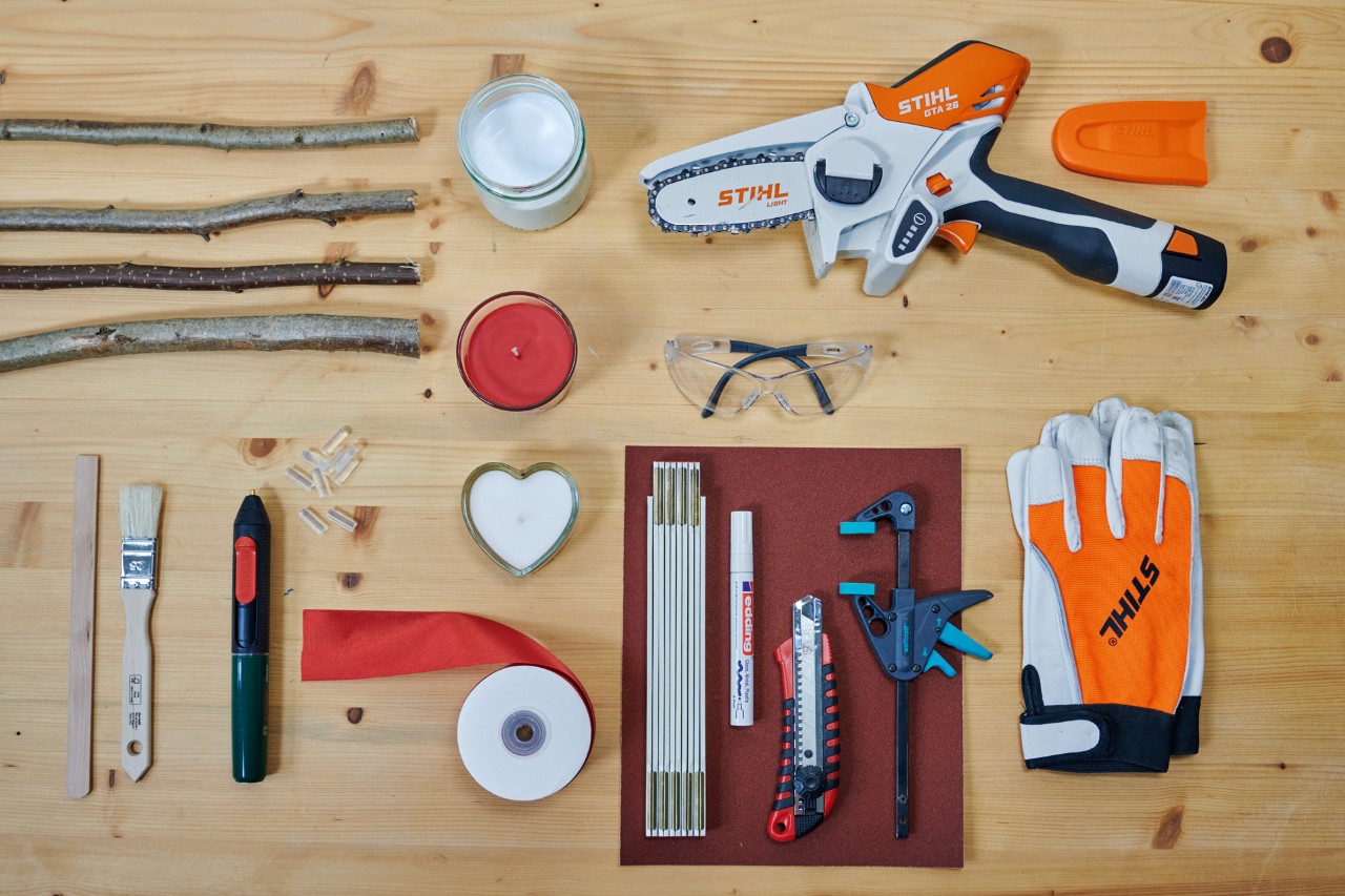 Herz aus Holz selber machen mit Materialien und Werkzeugen wie z.B. dem STIHL Akku-Gehölzschneider GTA 26
