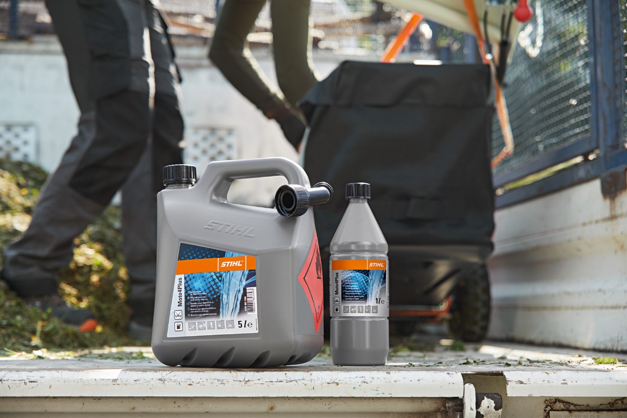 STIHL Gerätebenzin Moto4Plus im Kanister 